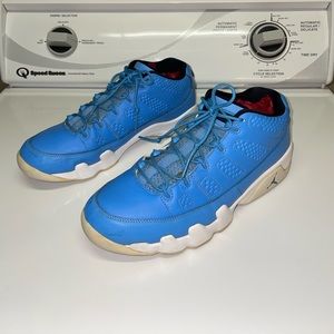 Air Jordan 9 low Pantone